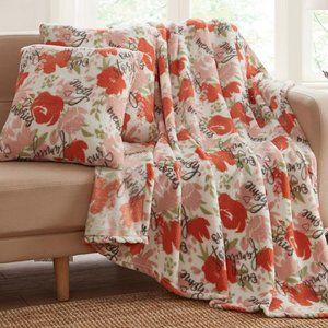 *CLOSE OUT* Infinity Home 3 Pc Family Story Pillows & Throw Set - 2226